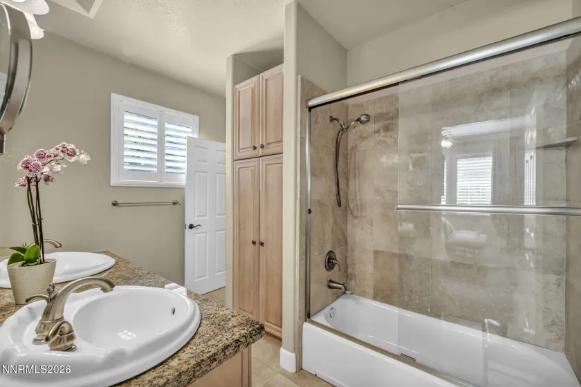 202 Taylor Creek, Gardnerville, Nevada 89460, 4 Bedrooms Bedrooms, ,3 BathroomsBathrooms,Residential,Residential,Taylor Creek,0,260007085