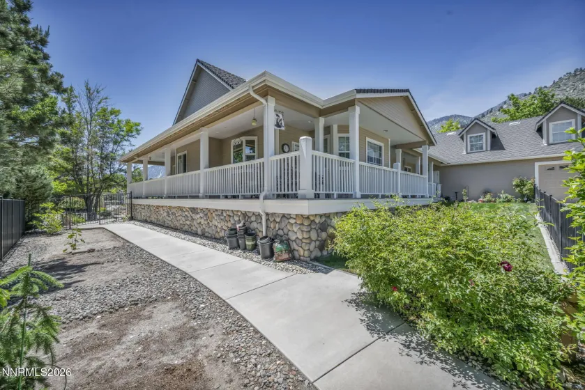 202 Taylor Creek, Gardnerville, Nevada 89460, 4 Bedrooms Bedrooms, ,3 BathroomsBathrooms,Residential,Residential,Taylor Creek,0,260007085