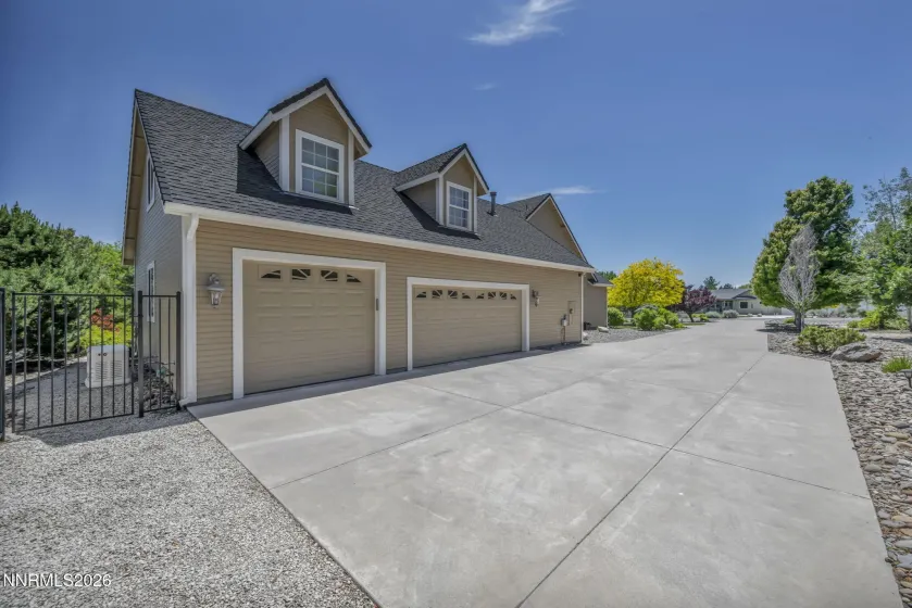 202 Taylor Creek, Gardnerville, Nevada 89460, 4 Bedrooms Bedrooms, ,3 BathroomsBathrooms,Residential,Residential,Taylor Creek,0,260007085