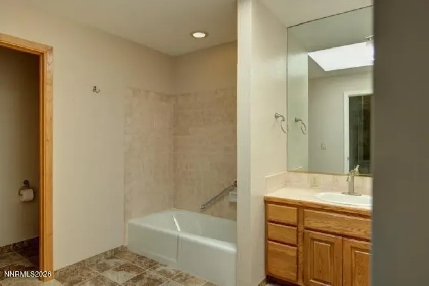 2640 Rockview, Reno, Nevada 89519, 3 Bedrooms Bedrooms, ,4 BathroomsBathrooms,Residential,Residential,Rockview,0,260007140
