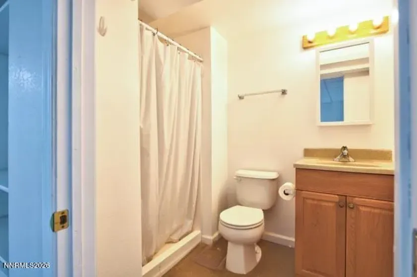 2640 Rockview, Reno, Nevada 89519, 3 Bedrooms Bedrooms, ,4 BathroomsBathrooms,Residential,Residential,Rockview,0,260007140