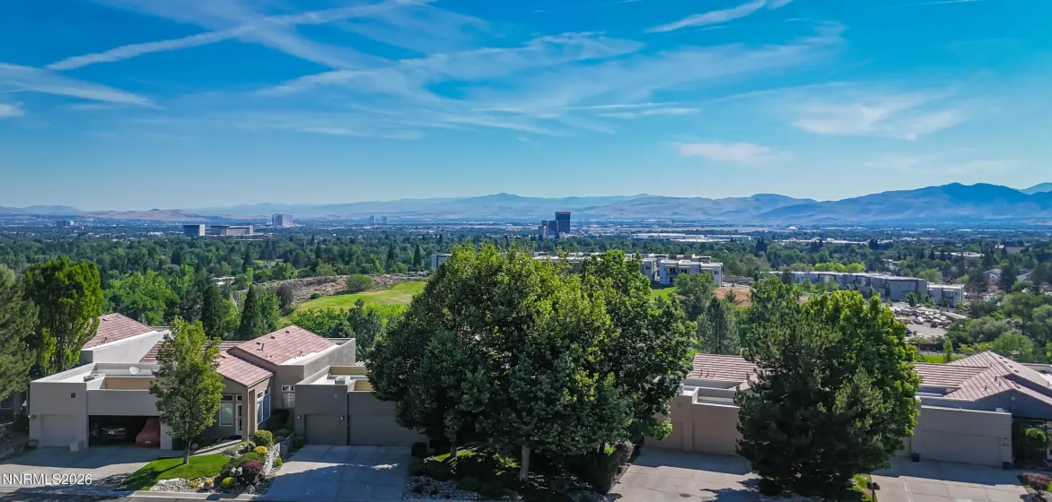 2640 Rockview, Reno, Nevada 89519, 3 Bedrooms Bedrooms, ,4 BathroomsBathrooms,Residential,Residential,Rockview,0,260007140