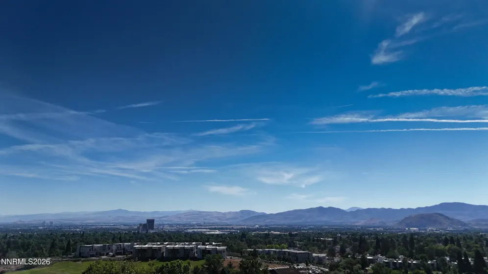 2640 Rockview, Reno, Nevada 89519, 3 Bedrooms Bedrooms, ,4 BathroomsBathrooms,Residential,Residential,Rockview,0,260007140
