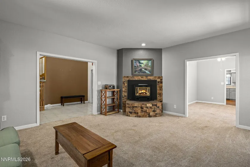 8605 Eaglenest, Sparks, Nevada 89436, 4 Bedrooms Bedrooms, ,3 BathroomsBathrooms,Residential,Residential,Eaglenest,0,260007142