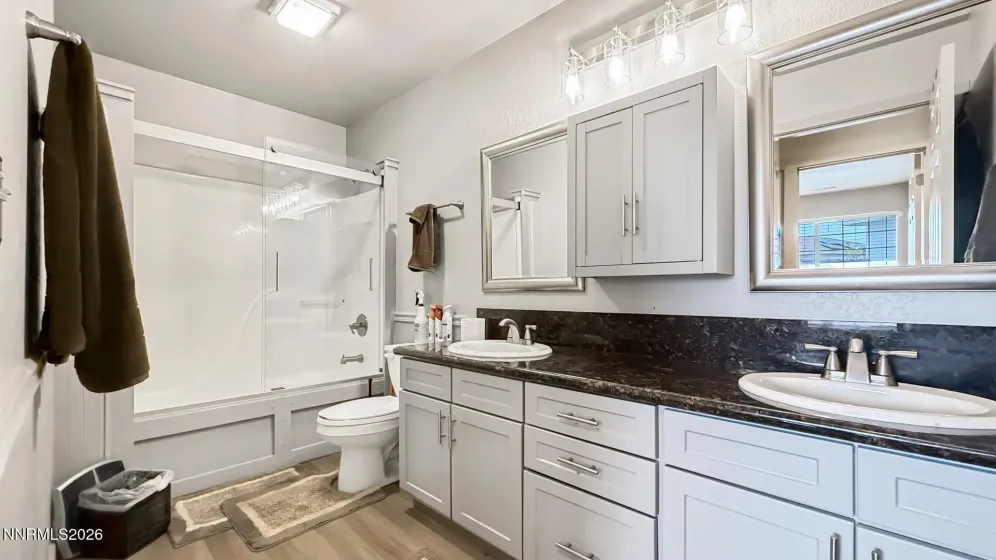 1461 Fraun, Sparks, Nevada 89436, 4 Bedrooms Bedrooms, ,3 BathroomsBathrooms,Residential,Residential,Fraun,0,260007147