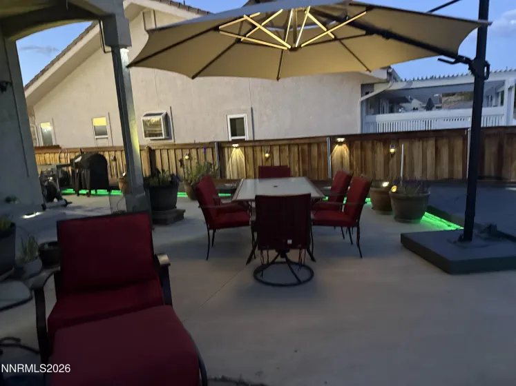 1461 Fraun, Sparks, Nevada 89436, 4 Bedrooms Bedrooms, ,3 BathroomsBathrooms,Residential,Residential,Fraun,0,260007147