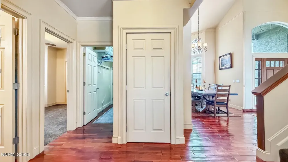 1461 Fraun, Sparks, Nevada 89436, 4 Bedrooms Bedrooms, ,3 BathroomsBathrooms,Residential,Residential,Fraun,0,260007147