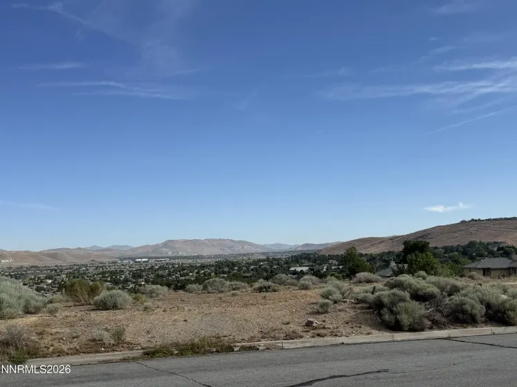 1461 Fraun, Sparks, Nevada 89436, 4 Bedrooms Bedrooms, ,3 BathroomsBathrooms,Residential,Residential,Fraun,0,260007147
