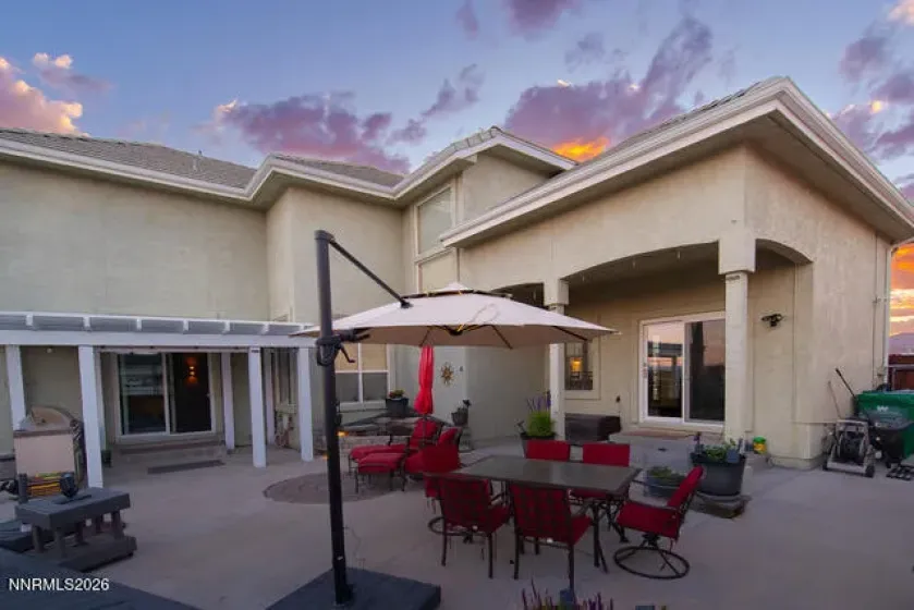 1461 Fraun, Sparks, Nevada 89436, 4 Bedrooms Bedrooms, ,3 BathroomsBathrooms,Residential,Residential,Fraun,0,260007147
