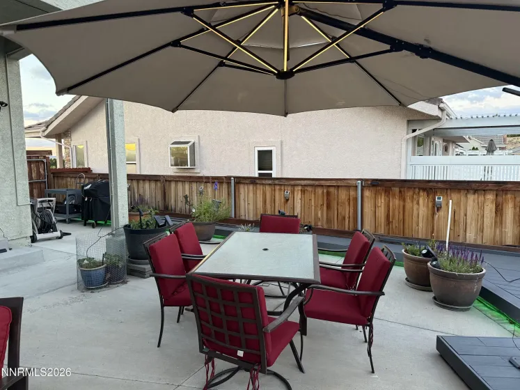 1461 Fraun, Sparks, Nevada 89436, 4 Bedrooms Bedrooms, ,3 BathroomsBathrooms,Residential,Residential,Fraun,0,260007147