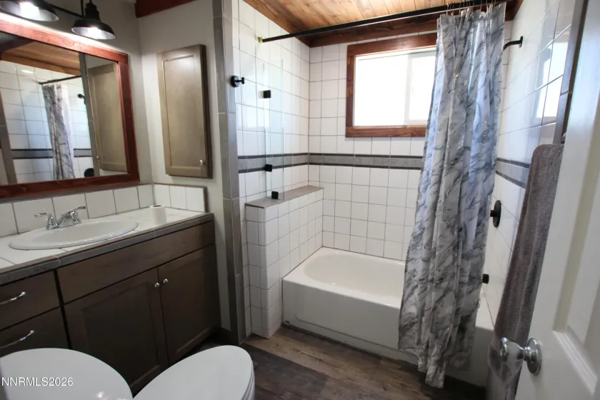 8 Falcon, Yerington, Nevada 89447, 2 Bedrooms Bedrooms, ,2 BathroomsBathrooms,Residential,Residential,Falcon,0,260007148