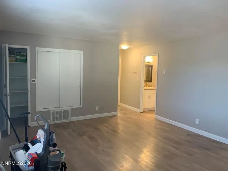 960 Mark, Fallon, Nevada 89406, 8 Bedrooms Bedrooms, ,4 BathroomsBathrooms,Residential Income,Residential,Mark,0,260007156