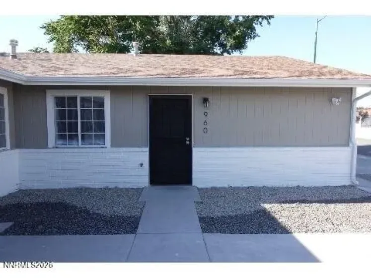 960 Mark, Fallon, Nevada 89406, 8 Bedrooms Bedrooms, ,4 BathroomsBathrooms,Residential Income,Residential,Mark,0,260007156