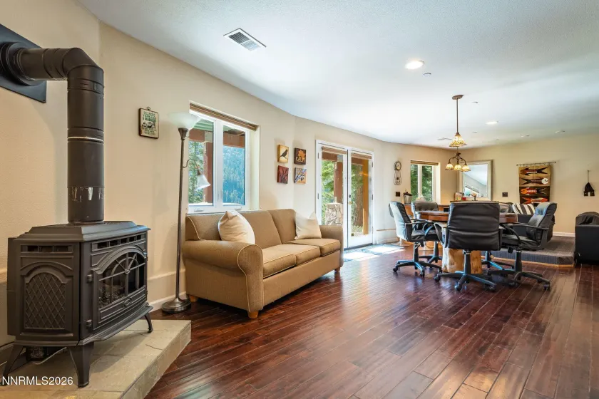 996 Tyner, Incline Village, Nevada 89451, 4 Bedrooms Bedrooms, ,4 BathroomsBathrooms,Residential,Residential,Tyner,0,260007161