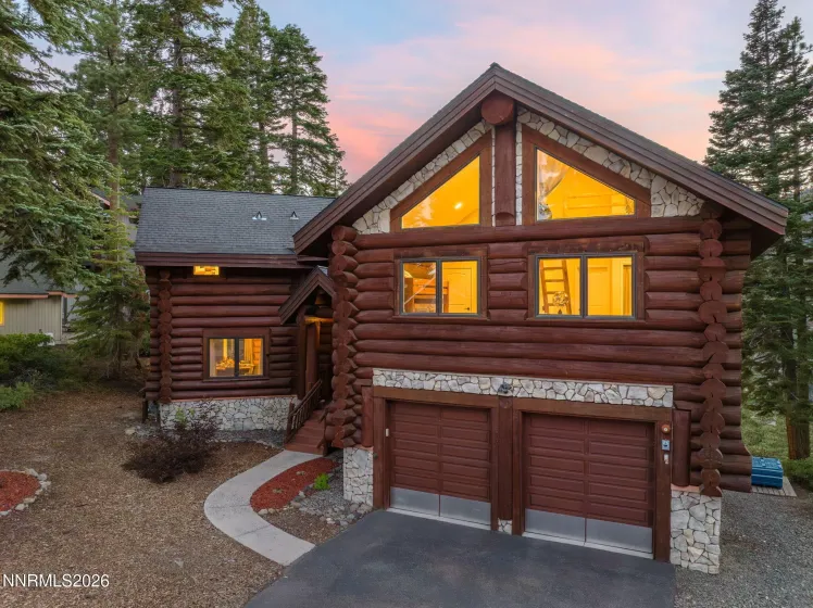 996 Tyner, Incline Village, Nevada 89451, 4 Bedrooms Bedrooms, ,4 BathroomsBathrooms,Residential,Residential,Tyner,0,260007161