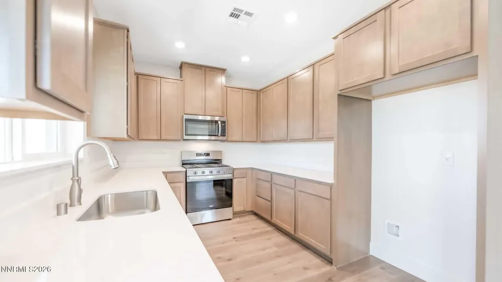 2997 Winze, Reno, Nevada 89512, 5 Bedrooms Bedrooms, ,3 BathroomsBathrooms,Residential,Residential,Winze,0,260007182