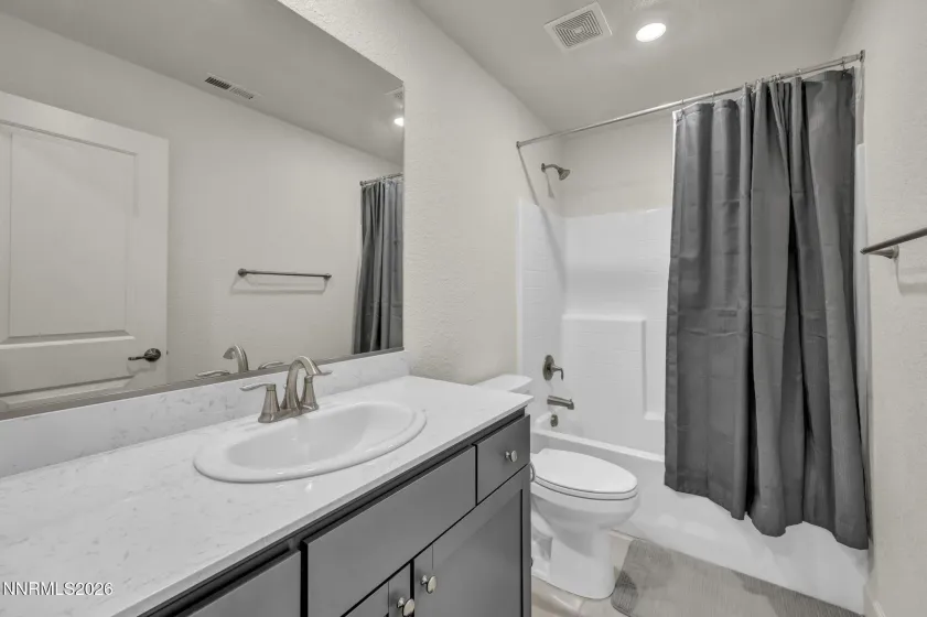 519 Fox Branch, Sparks, Nevada 89441, 4 Bedrooms Bedrooms, ,3 BathroomsBathrooms,Residential,Residential,Fox Branch,0,260007192