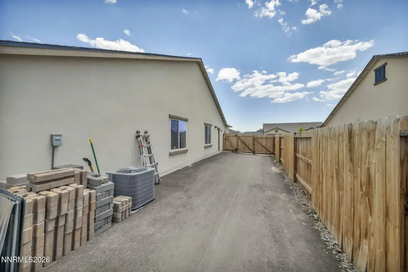 519 Fox Branch, Sparks, Nevada 89441, 4 Bedrooms Bedrooms, ,3 BathroomsBathrooms,Residential,Residential,Fox Branch,0,260007192