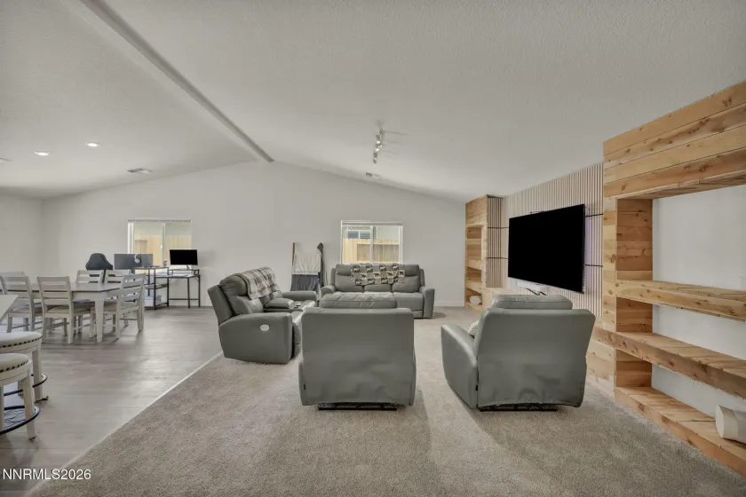 519 Fox Branch, Sparks, Nevada 89441, 4 Bedrooms Bedrooms, ,3 BathroomsBathrooms,Residential,Residential,Fox Branch,0,260007192