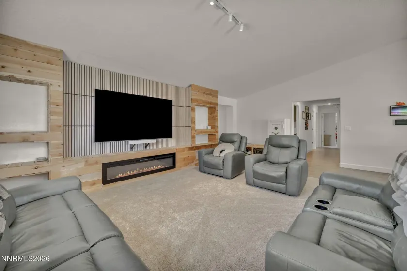 519 Fox Branch, Sparks, Nevada 89441, 4 Bedrooms Bedrooms, ,3 BathroomsBathrooms,Residential,Residential,Fox Branch,0,260007192