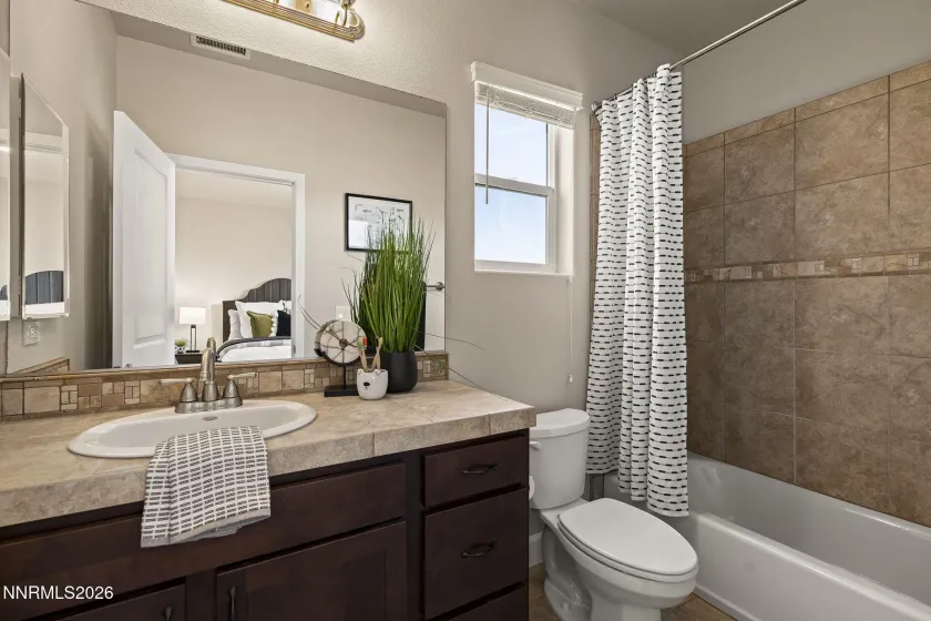 1745 Laurel Ridge, Reno, Nevada 89523, 5 Bedrooms Bedrooms, ,5 BathroomsBathrooms,Residential,Residential,Laurel Ridge,0,260007187