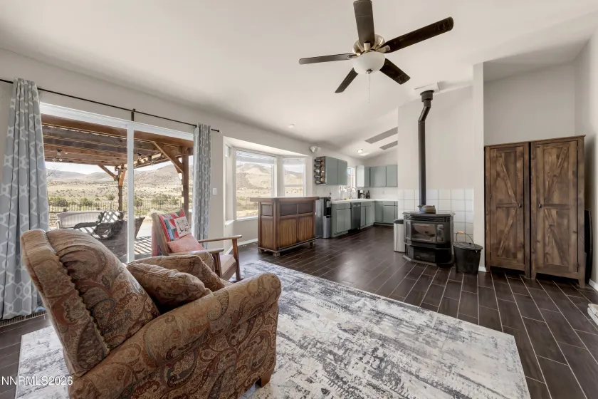 5855 Quaking Aspen, Reno, Nevada 89510, 3 Bedrooms Bedrooms, ,2 BathroomsBathrooms,Residential,Residential,Quaking Aspen,0,260007245