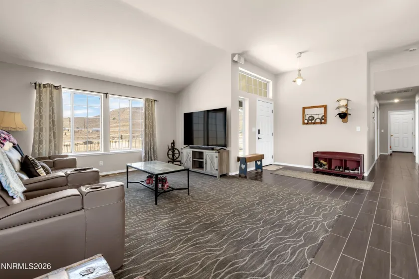 5855 Quaking Aspen, Reno, Nevada 89510, 3 Bedrooms Bedrooms, ,2 BathroomsBathrooms,Residential,Residential,Quaking Aspen,0,260007245