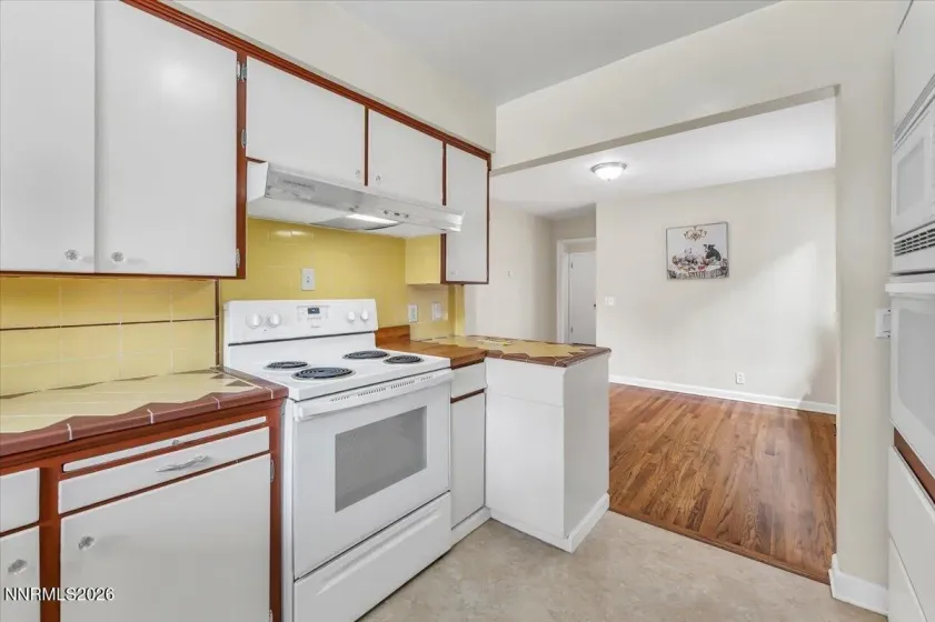 2485 Riviera, Reno, Nevada 89509, 3 Bedrooms Bedrooms, ,2 BathroomsBathrooms,Residential,Residential,Riviera,0,260007247