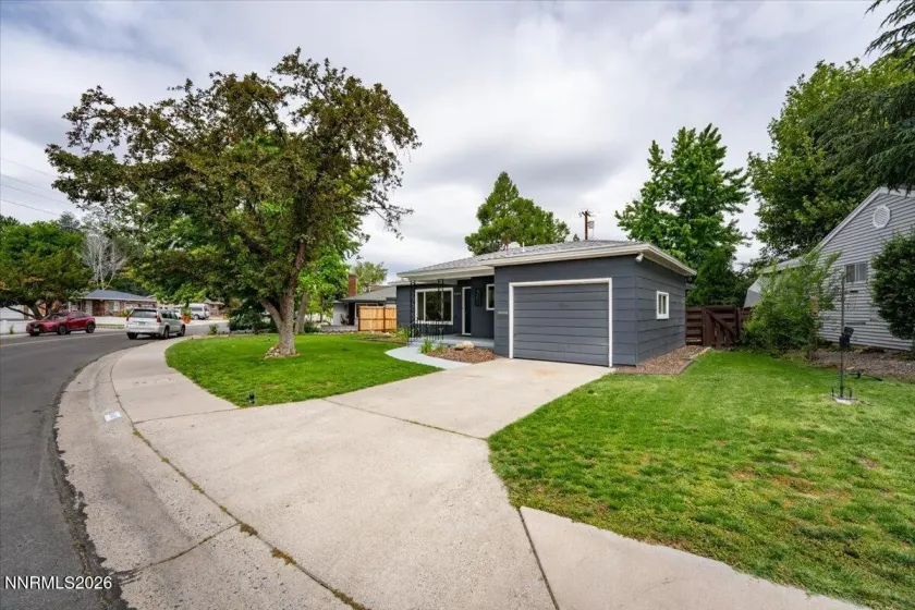 2485 Riviera, Reno, Nevada 89509, 3 Bedrooms Bedrooms, ,2 BathroomsBathrooms,Residential,Residential,Riviera,0,260007247