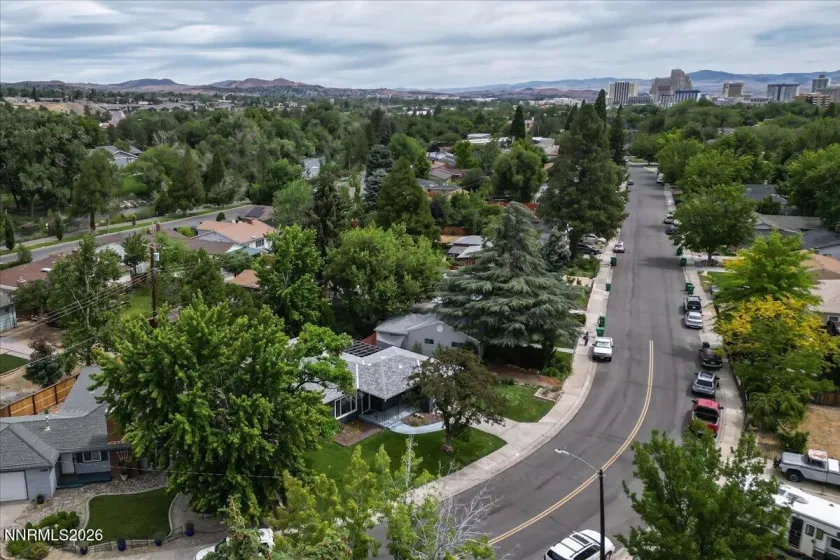 2485 Riviera, Reno, Nevada 89509, 3 Bedrooms Bedrooms, ,2 BathroomsBathrooms,Residential,Residential,Riviera,0,260007247