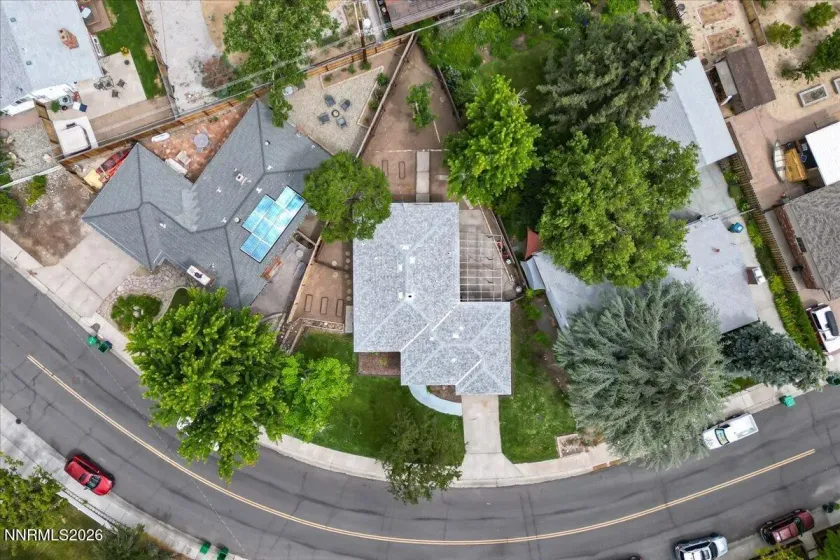 2485 Riviera, Reno, Nevada 89509, 3 Bedrooms Bedrooms, ,2 BathroomsBathrooms,Residential,Residential,Riviera,0,260007247