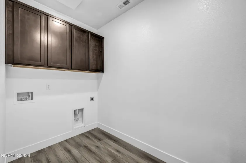 142 Radiant, Carson City, Nevada 89705, 3 Bedrooms Bedrooms, ,2 BathroomsBathrooms,Residential,Residential,Radiant,0,260007250