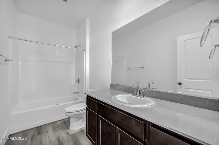 142 Radiant, Carson City, Nevada 89705, 3 Bedrooms Bedrooms, ,2 BathroomsBathrooms,Residential,Residential,Radiant,0,260007250