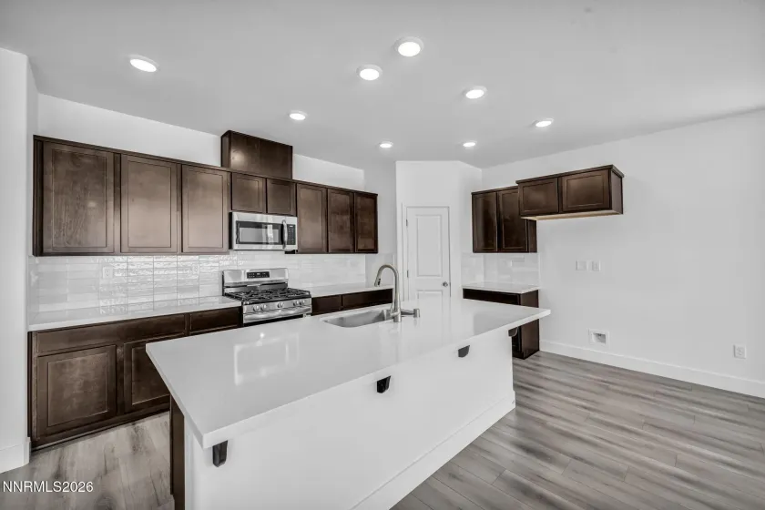 142 Radiant, Carson City, Nevada 89705, 3 Bedrooms Bedrooms, ,2 BathroomsBathrooms,Residential,Residential,Radiant,0,260007250