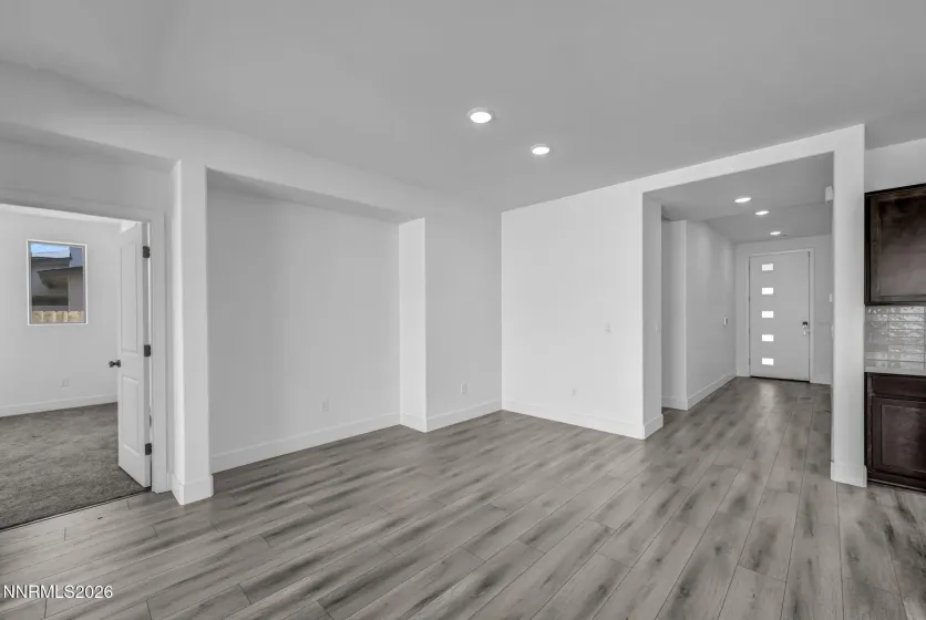 142 Radiant, Carson City, Nevada 89705, 3 Bedrooms Bedrooms, ,2 BathroomsBathrooms,Residential,Residential,Radiant,0,260007250