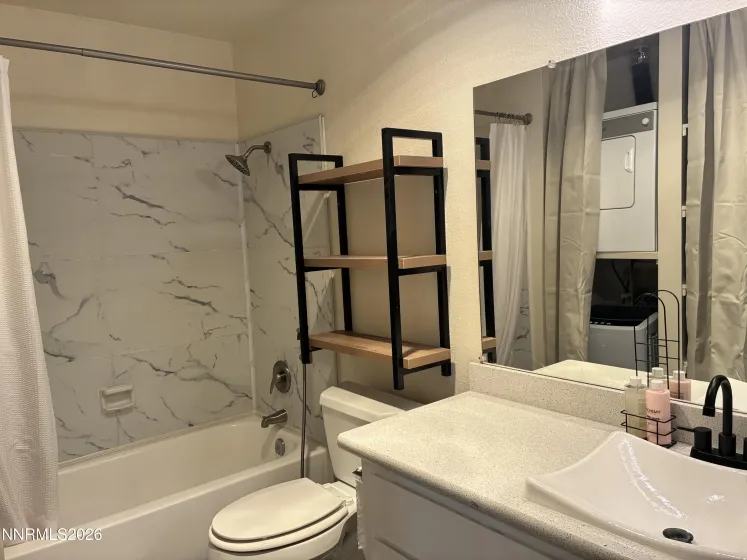 1537 Delucchi, Reno, Nevada 89502, 2 Bedrooms Bedrooms, ,1 BathroomBathrooms,Residential,Residential,Delucchi,0,260007252
