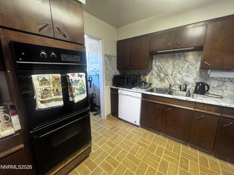 441 Venturacci, Fallon, Nevada 89406, 3 Bedrooms Bedrooms, ,2 BathroomsBathrooms,Residential,Residential,Venturacci,0,260007253