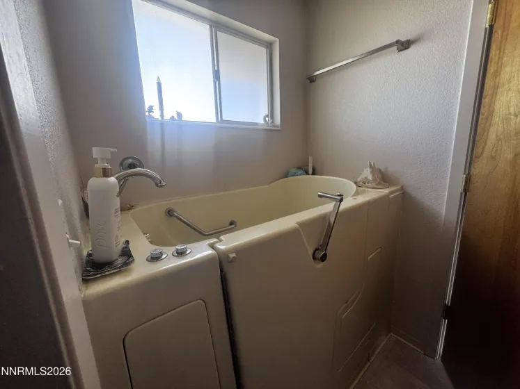 441 Venturacci, Fallon, Nevada 89406, 3 Bedrooms Bedrooms, ,2 BathroomsBathrooms,Residential,Residential,Venturacci,0,260007253