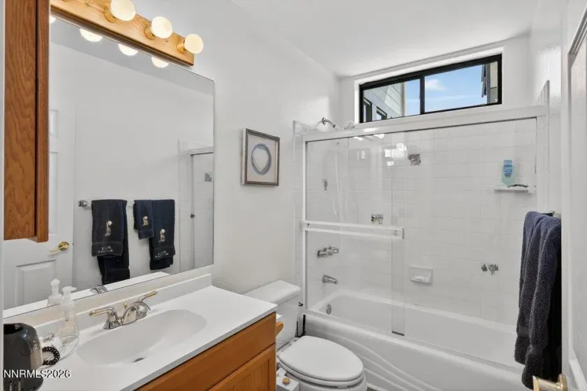 1790 Combination, Reno, Nevada 89521, 3 Bedrooms Bedrooms, ,4 BathroomsBathrooms,Residential,Residential,Combination,0,260007262