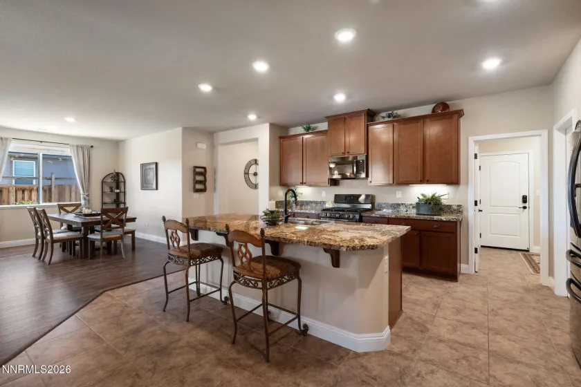 7239 Early Dawn, Sparks, Nevada 89436, 4 Bedrooms Bedrooms, ,2 BathroomsBathrooms,Residential,Residential,Early Dawn,0,260007268