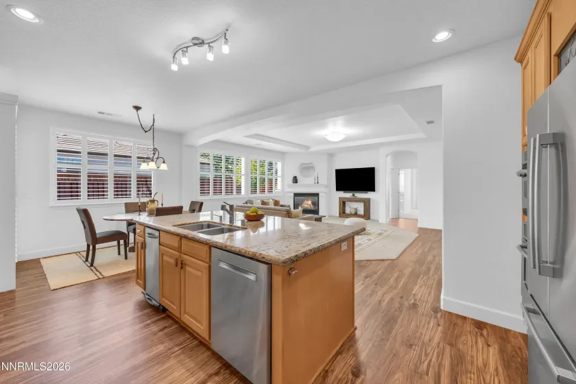 10500 Rue D Flore, Reno, Nevada 89511, 4 Bedrooms Bedrooms, ,4 BathroomsBathrooms,Residential,Residential,Rue D Flore,0,260007271