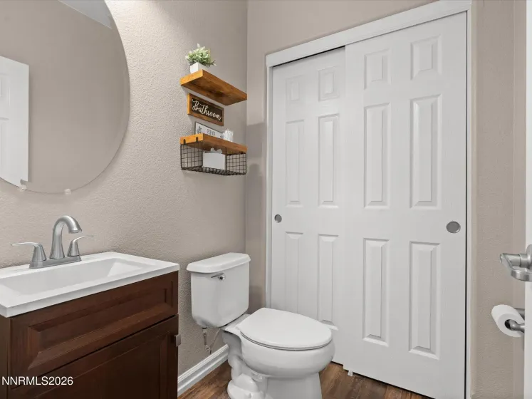 2438 Emblem, Sparks, Nevada 89436, 4 Bedrooms Bedrooms, ,3 BathroomsBathrooms,Residential,Residential,Emblem,0,260007273