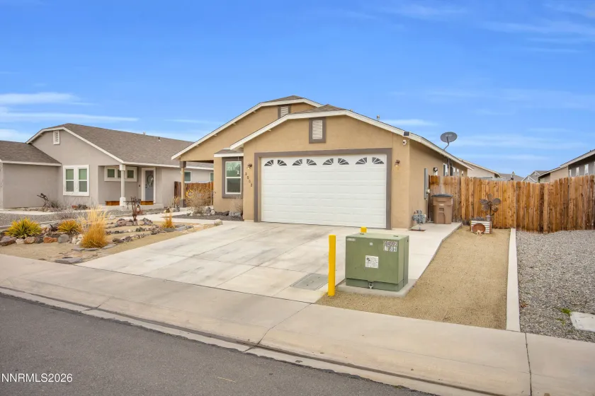2552 Ladera Dr Exterior Front View