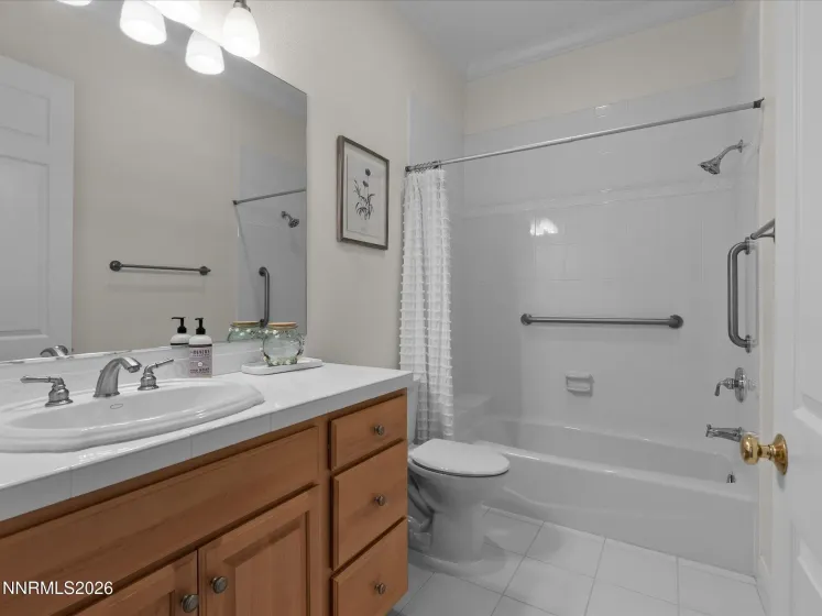 1056 Country, Gardnerville, Nevada 89460, 3 Bedrooms Bedrooms, ,4 BathroomsBathrooms,Residential,Residential,Country,0,260007283