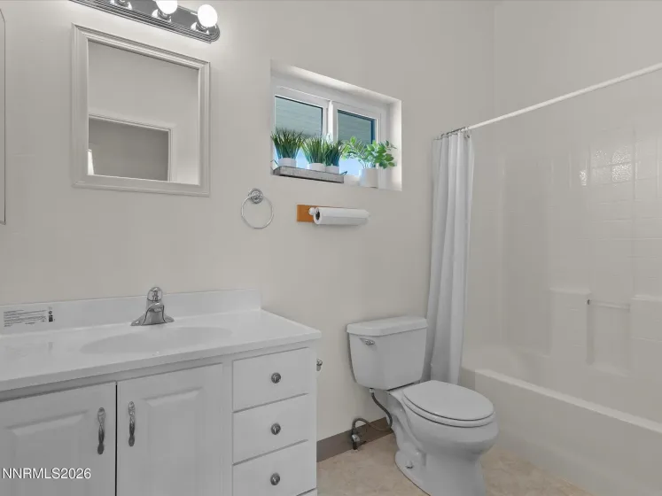 1056 Country, Gardnerville, Nevada 89460, 3 Bedrooms Bedrooms, ,4 BathroomsBathrooms,Residential,Residential,Country,0,260007283