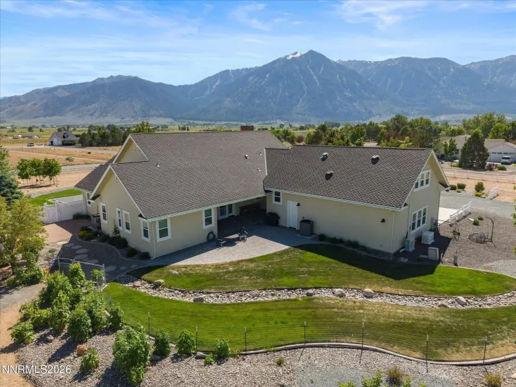 1056 Country, Gardnerville, Nevada 89460, 3 Bedrooms Bedrooms, ,4 BathroomsBathrooms,Residential,Residential,Country,0,260007283