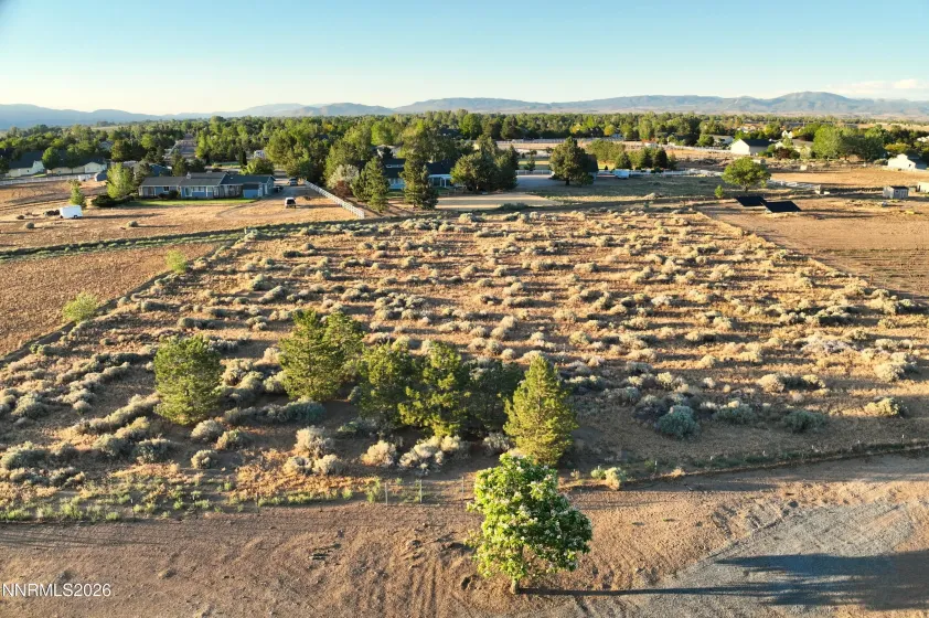 1056 Country, Gardnerville, Nevada 89460, 3 Bedrooms Bedrooms, ,4 BathroomsBathrooms,Residential,Residential,Country,0,260007283
