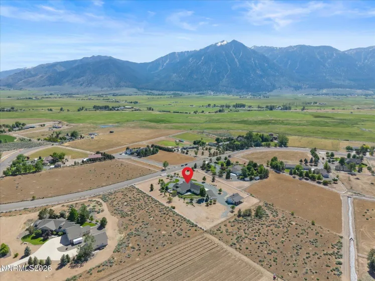 1056 Country, Gardnerville, Nevada 89460, 3 Bedrooms Bedrooms, ,4 BathroomsBathrooms,Residential,Residential,Country,0,260007283