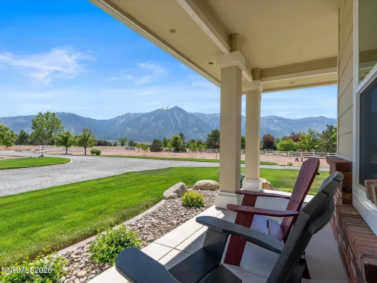 1056 Country, Gardnerville, Nevada 89460, 3 Bedrooms Bedrooms, ,4 BathroomsBathrooms,Residential,Residential,Country,0,260007283