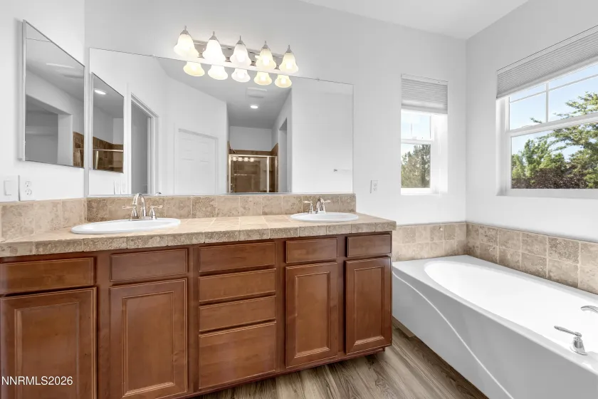 7059 Sacred, Sparks, Nevada 89436, 3 Bedrooms Bedrooms, ,3 BathroomsBathrooms,Residential,Residential,Sacred,0,260007295